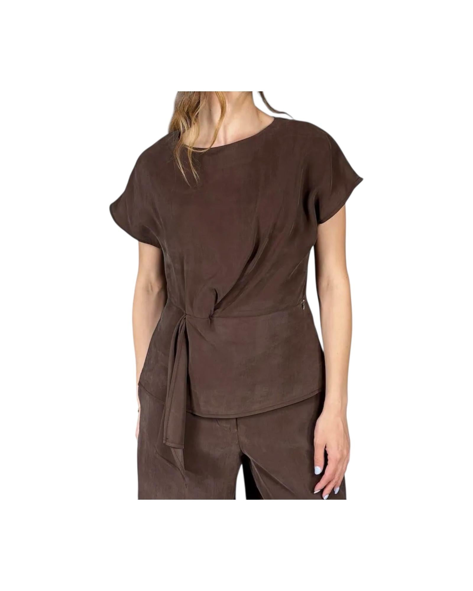 Blusa con arricciatura Cioccolato W37S1093 CIOCCOLATO SOUVENIR