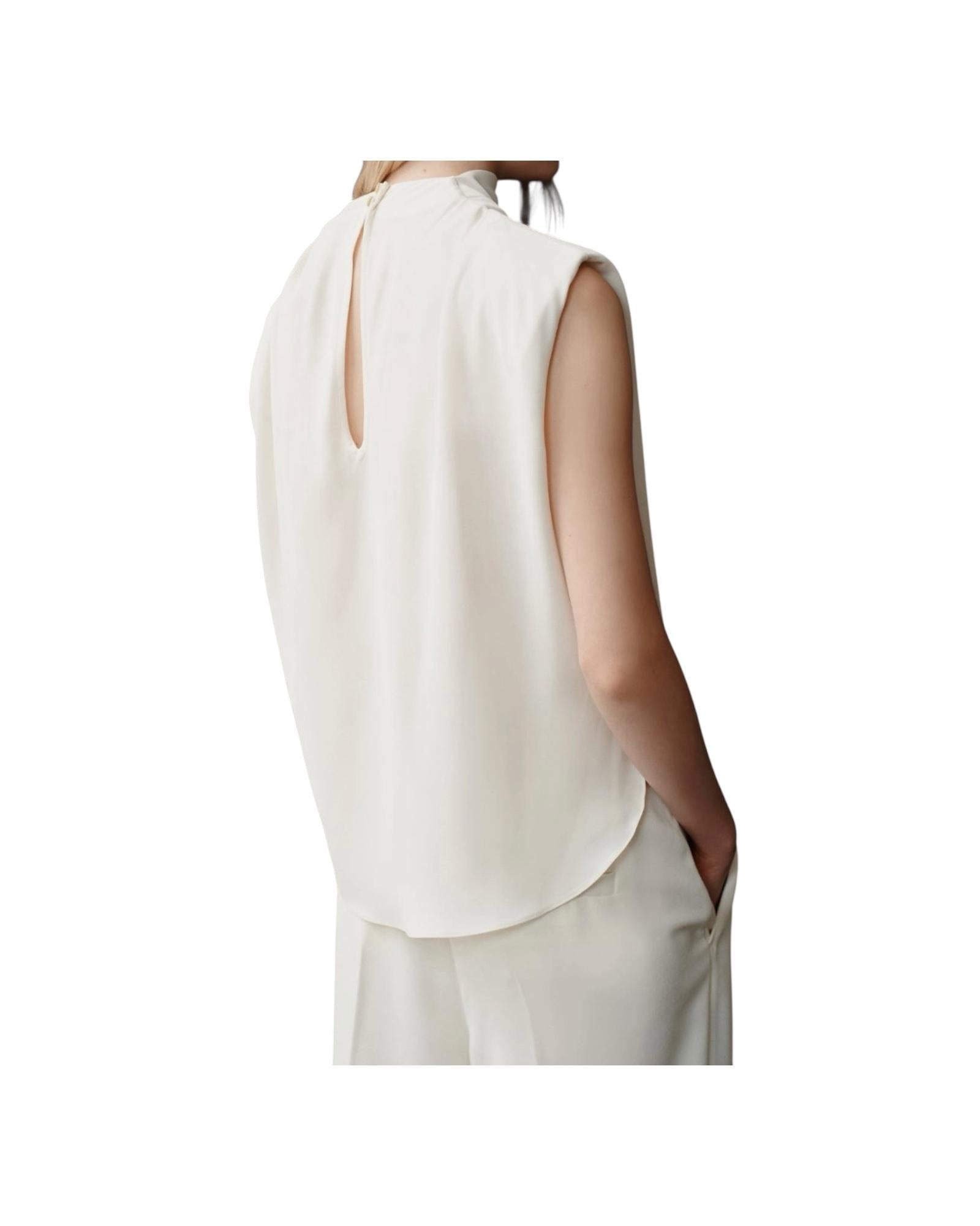 Top Armanda smanicata in satin riciclato bianco lana. ARMANDA 001 MARELLA