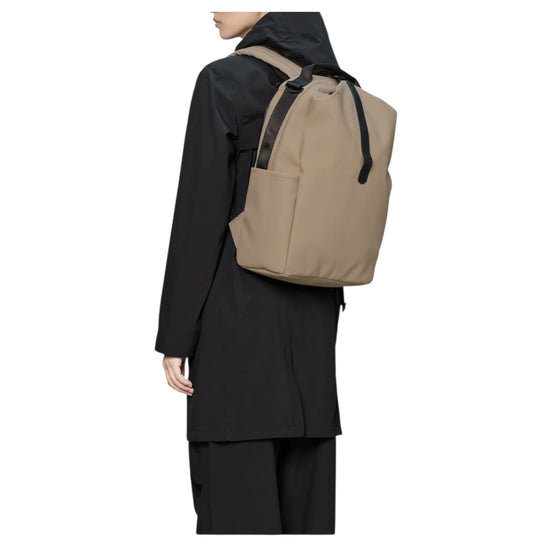 Clip frontal Backpack Beige CLIP FRONT BACKPACK W3 BEIGE RAINS 