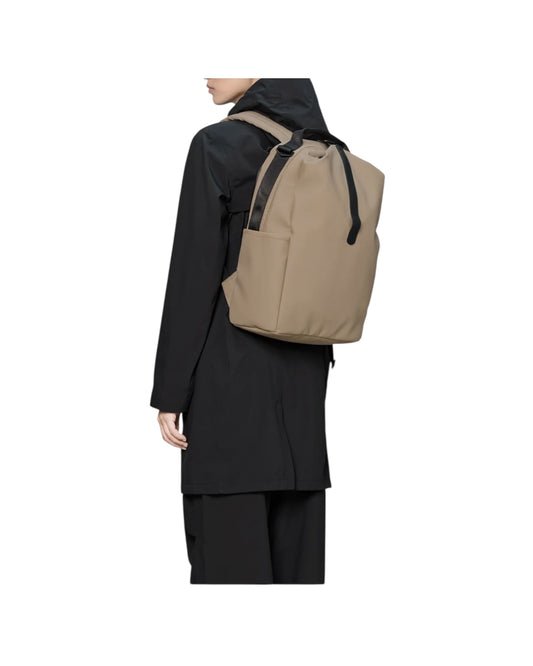 Clip frontal Backpack Beige CLIP FRONT BACKPACK W3 BEIGE RAINS 