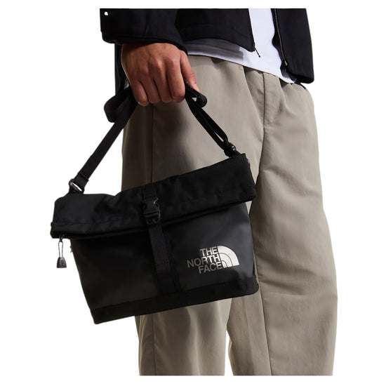 Borsa da spalla Base Camp Black BASE CAMP SHOULDER BLACK THE NORTH FACE 