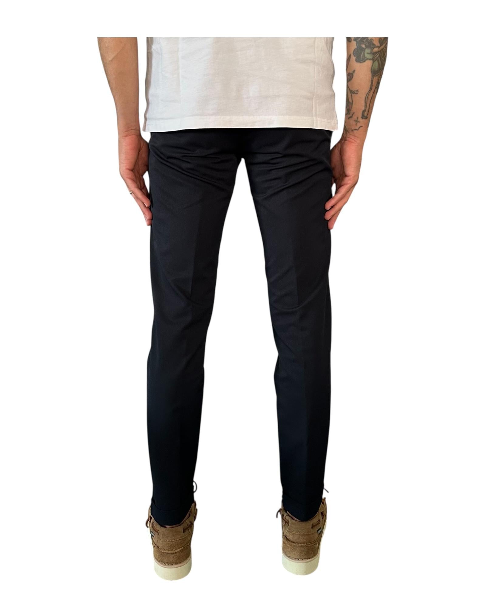 Pantalone SASA chino slim Blu navy A311SASA45PL050 799 AT.P.CO