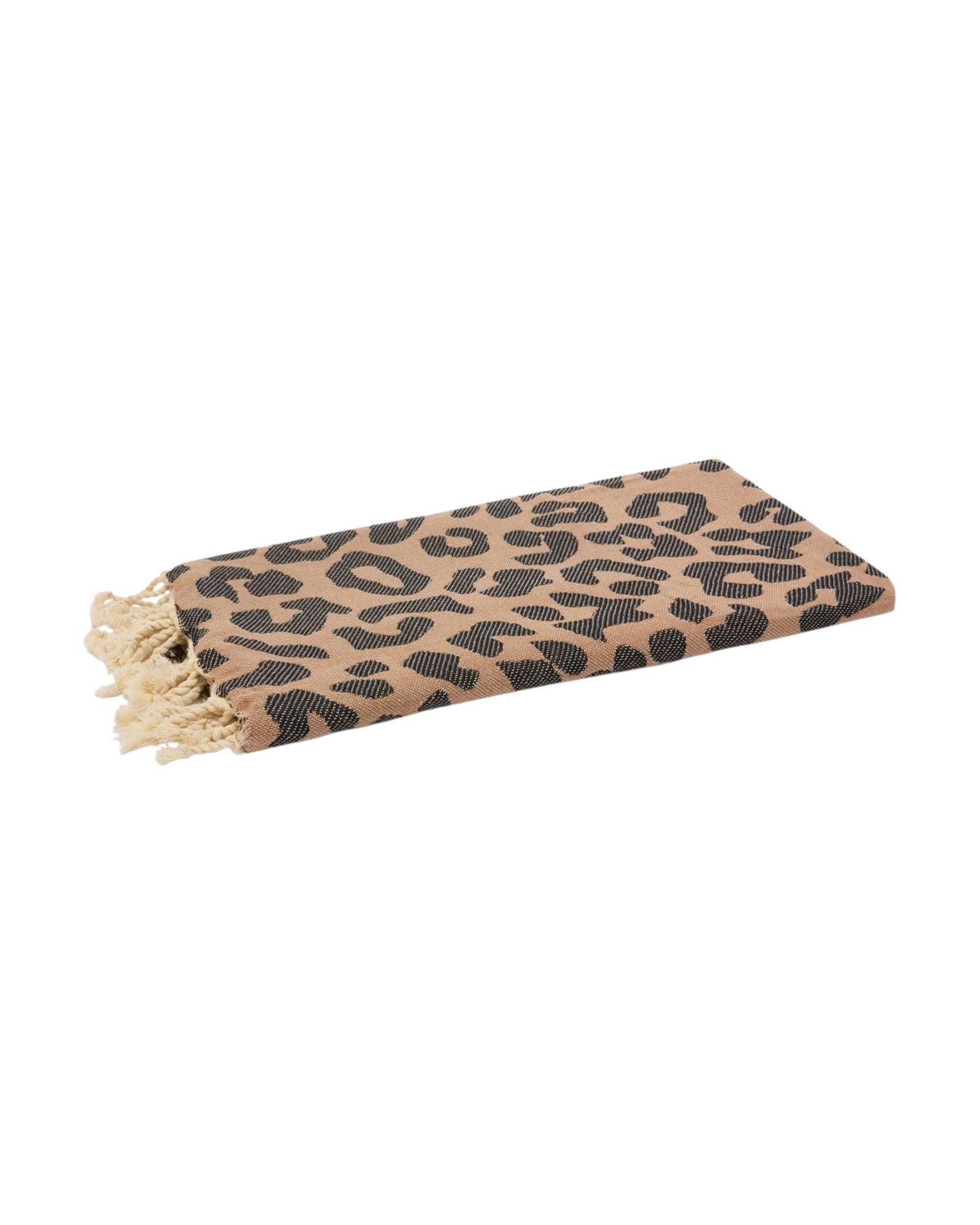 Telo mare in cotone Jacquard con fantasia leopardata FOUT009 02712L MC2 SAINT BARTH 