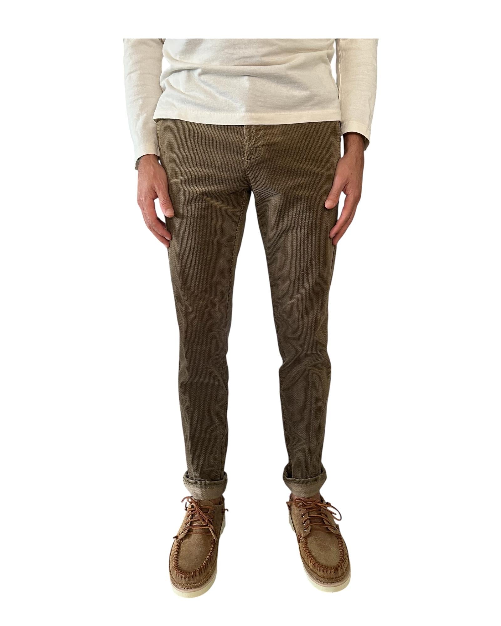 Pantalone SASA chino slim in velluto Fango A311SASA45TC321/TB 270 AT.P.CO 