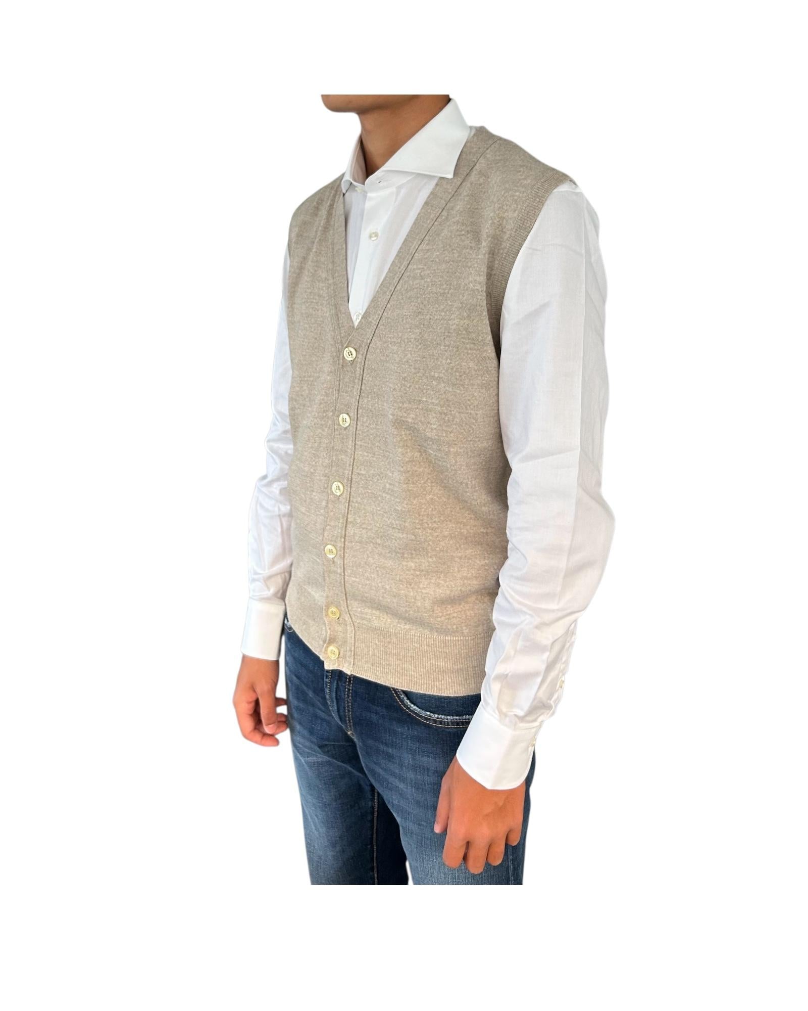 Gilet con bottoni in lana Beige 00G00149M 312 MONTECHIARO 