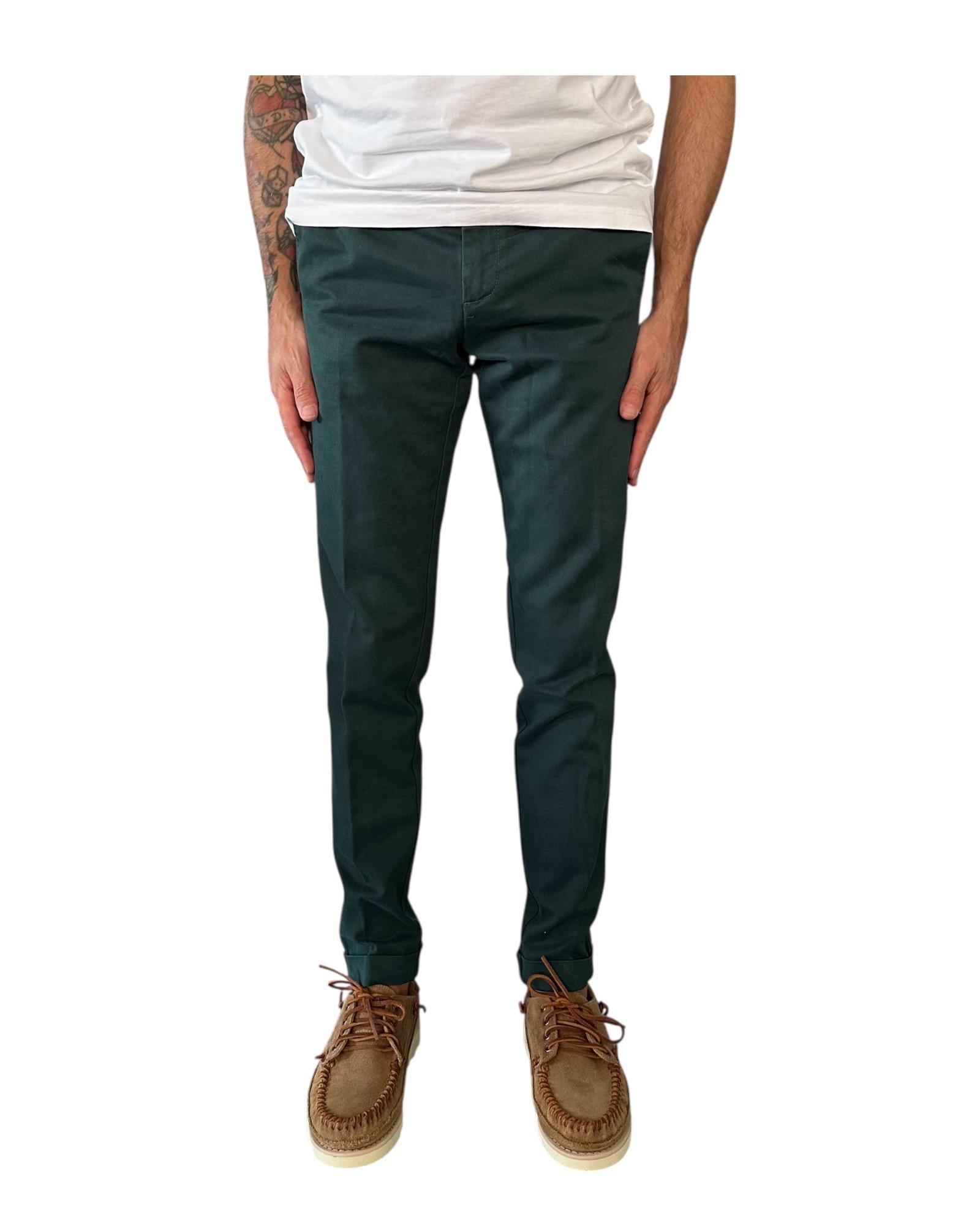 Pantalone SASA chino slim Verde scuro A311SASA45TC901/TA 890 AT.P.CO 