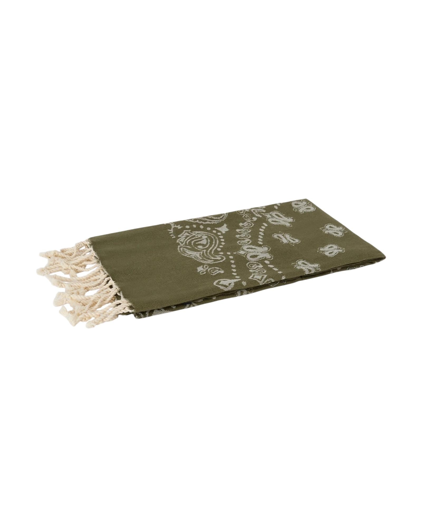 Telo mare in cotone jacquard con fantasia bandana verde militare FOUT009 07661L MC2 SAINT BARTH 