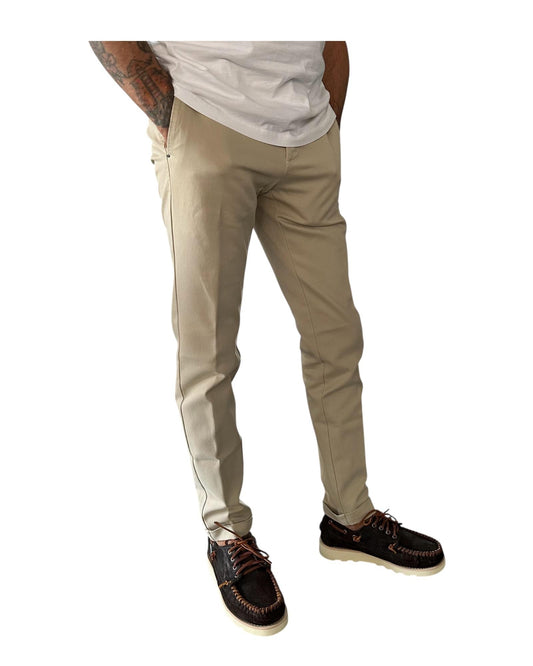 Pantalone SASA chino slim Ecru A311SASA45TC901/TA 030 AT.P.CO 